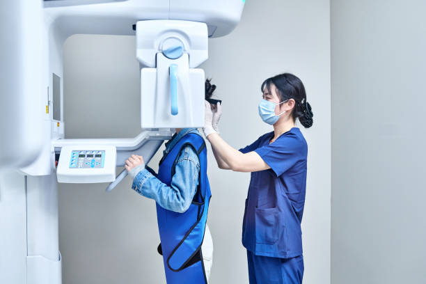 Best Emergency Cosmetic Dentistry in Hillcrest, CA